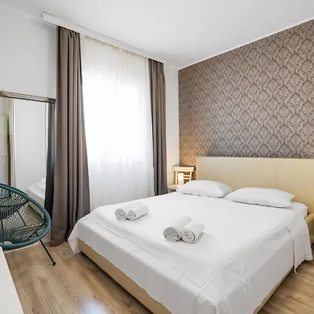 1 Bedroom Awesome In