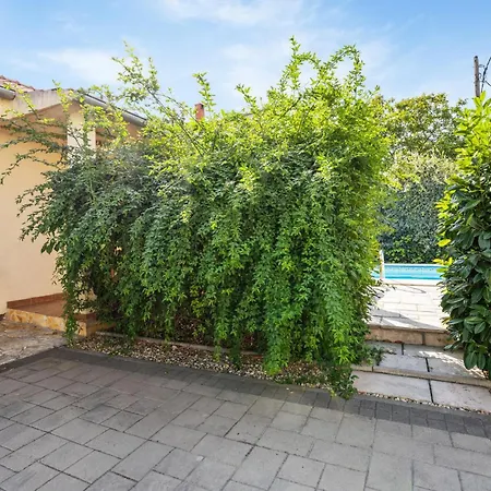 In With Wifi Apartment *