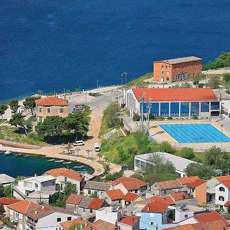 1 Bedroom Awesome In Brodarica (Sibenik-Knin)