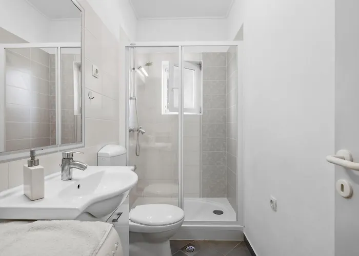 In With Wifi דירה