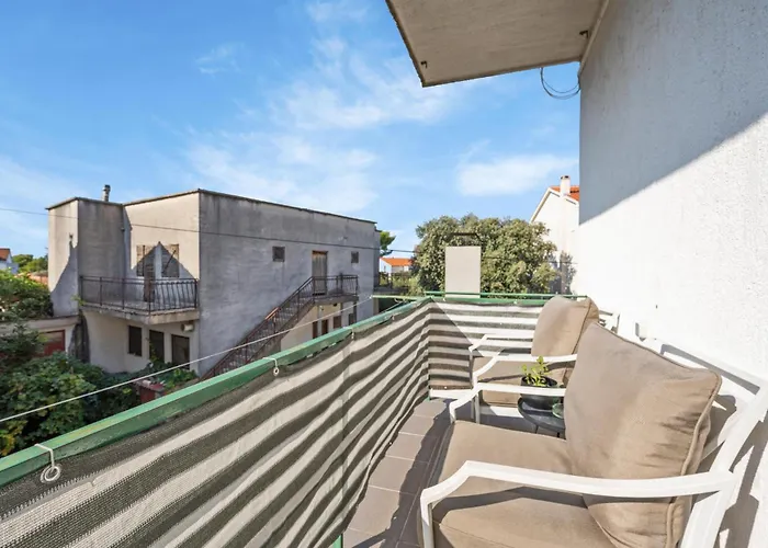 In With Wifi Apartment